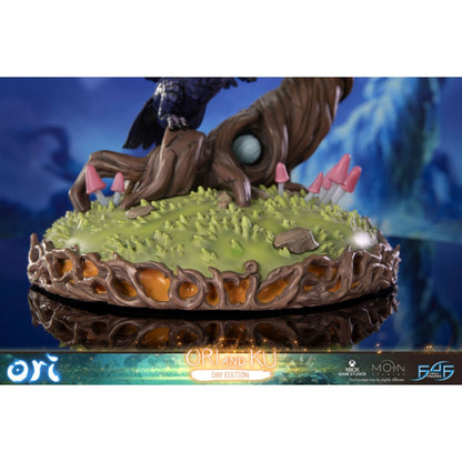 First 4 Figures Ori & The Will of the Wisps Ori & Ku (Day Version) Statue