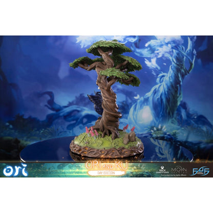 First 4 Figures Ori & The Will of the Wisps Ori & Ku (Day Version) Statue