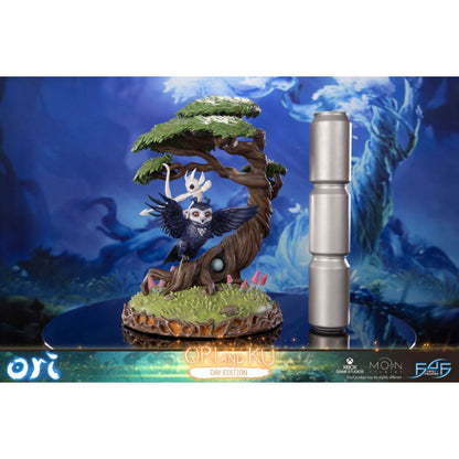 First 4 Figures Ori & The Will of the Wisps Ori & Ku (Day Version) Statue
