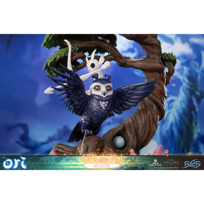 First 4 Figures Ori & The Will of the Wisps Ori & Ku (Day Version) Statue