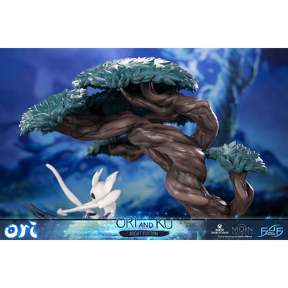 First 4 Figures Ori & The Will of the Wisps Ori & Ku (Night Version) Statue