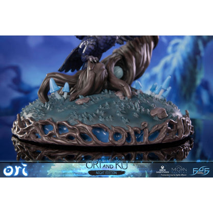 First 4 Figures Ori & The Will of the Wisps Ori & Ku (Night Version) Statue