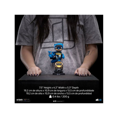 Iron Studios DC Batman On Bat Signal (Blue Ver.) Minico Vinyl