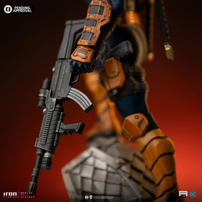 Iron Studios DC Comics Deathstroke 1:10 Statue