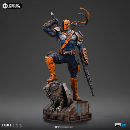 Iron Studios DC Comics Deathstroke 1:10 Statue