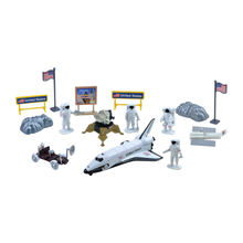 Motormax Playsets US Space Shuttle Endeavor & Astronaut Set (15 Pieces)