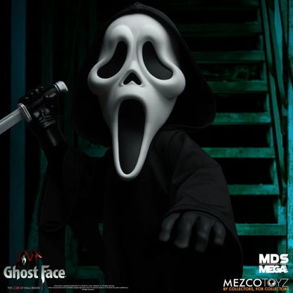 Mezco Toyz Scream Ghostface 15" Mega Scale Figure