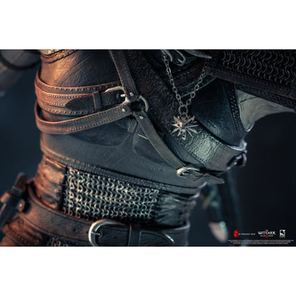 Pure Arts The Witcher Geralt Vs Eredin 1:6 Scale Diorama