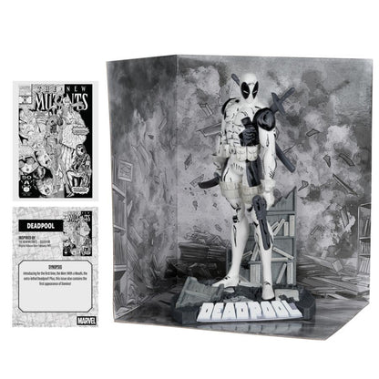 McFarlane Toys Marvel Comics Deadpool (The New Mutants #98) Gold Label 1:10 Scale Figure