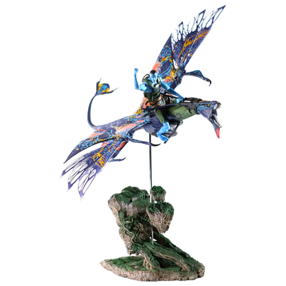 McFarlane Toys Avatar: The Way of Water Quaritch & Banshee Gold Label Figure (SDCC)