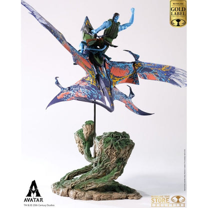 McFarlane Toys Avatar: The Way of Water Quaritch & Banshee Gold Label Figure (SDCC)