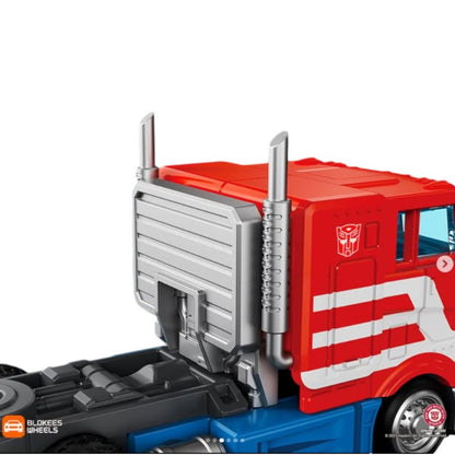 Blokees Transformers Blokees Wheels CT01 Optimus Prime (G1) Model Kit