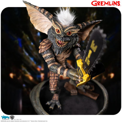 Ikon Design Studio Gremlins Stripe with Chainsaw Limited Edition 1:2 Scale Statue