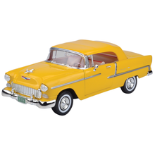Motormax Timeless Legends 1955 Chevy Bel Air (Convertible Soft Top) [Yellow] 1:18 Scale Diecast Vehicle