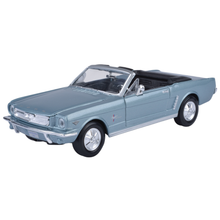Motormax Timeless Legends 1964 1/2 Ford Mustang (Convertible) [Light Blue] 1:24 Scale Diecast Vehicle