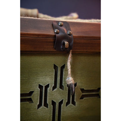 Ikon Design Studio Gremlins Replica Mogwai box and Gizmo plush