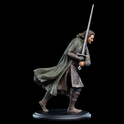 Weta The Lord of the Rings Aragorn SDCC 2025 Miniature Statue