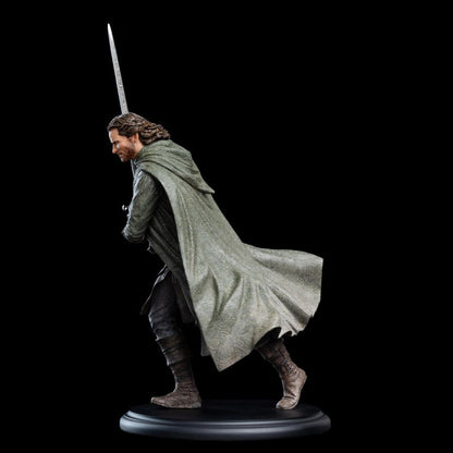 Weta The Lord of the Rings Aragorn SDCC 2025 Miniature Statue