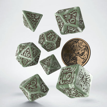 Q Workshop The Witcher Dice Set Leshen Totem Builder Dice Set 7 With Coin