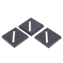 Chessex 08608S 25mm Square Slotted Base Black 1