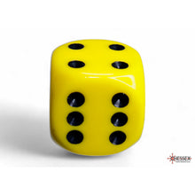 Chessex 25602 Opaque Yellow/black 16mm d6 Dice Block 12 dice
