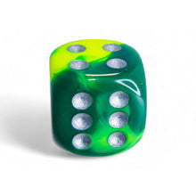 Chessex Gemini Green-Yellow/silver 16mm d6 Dice Block 12 dice