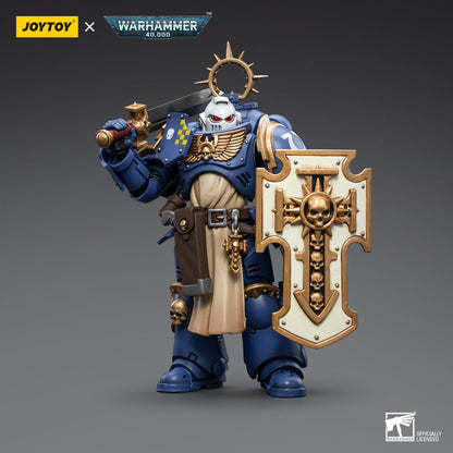 Warhammer Collectibles: 1/18 Scale Ultramarines Bladeguard Veteran 02