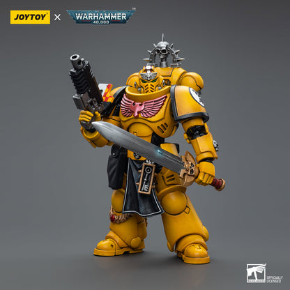 Warhammer Collectibles: 1/18 Scale Imperial Fists Lieutenant with Power Sword