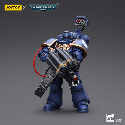 Warhammer Collectibles: 1/18 Scale Ultramarines Desolation Marine with Castellan Launcher Superfrag