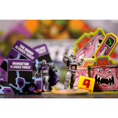 Iello Unmatched Teenage Mutant Ninja Turtles - Core Game Pizza-Rama Edition Game