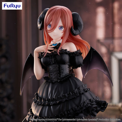 Good Smile Company The Quintessential Quintuplets Specials 2 BiCute Dark Figure Nakano Miku Figurine