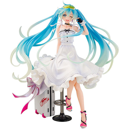 Good Smile Company Hatsune Miku GT Project Racing Miku 2021 Vacation Style Version 1/7 Scale Figurine