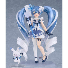 Good Smile Company Character Vocal Series 01 - Hatsune Miku Figma Snow Miku Crystal Snow Version Figurine