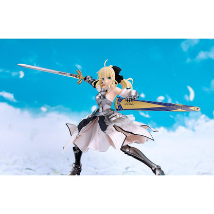 Good Smile Company Fate/Stay Night Reincarnation Saber Lily Distant Avalon Figurine