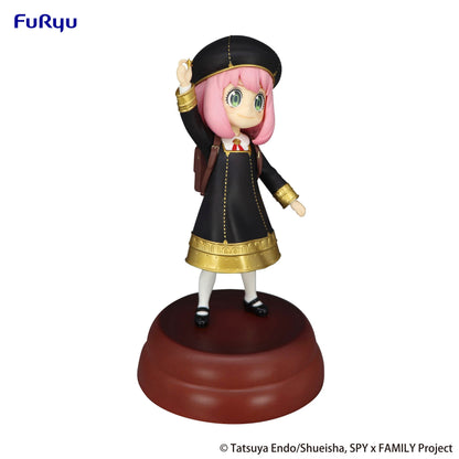 Good Smile Company Spy Family Exceed Creative Figure Anya Forger Get a Stella Star Figurine