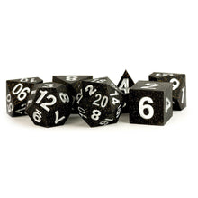 Fanroll By Metallic Dice Games MDG Sharp Edge Silicone Rubber Dice Set 16mm - Gold Scatter