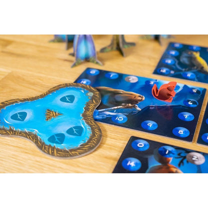 Photosynthesis Under the Moonlight Expansion Game