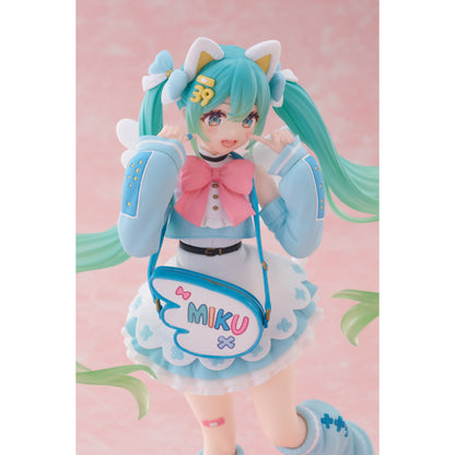 Hatsune Miku Figure Fashion Fancy Version Figurine