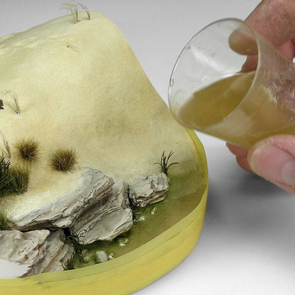 AK Interactive Dioramas Resin Water 2 Components Epoxy Resin 180mL