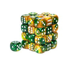 Chessex 26825 Gemini 12mm d6 Gold-Green/White Block 36
