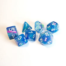 Chessex 27546 Festive Polyhedral Waterlily/White 7-Die Set