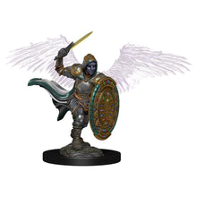 D&D Premium Painted Figures Aasimar Male Paladin Dungeons & Dragons