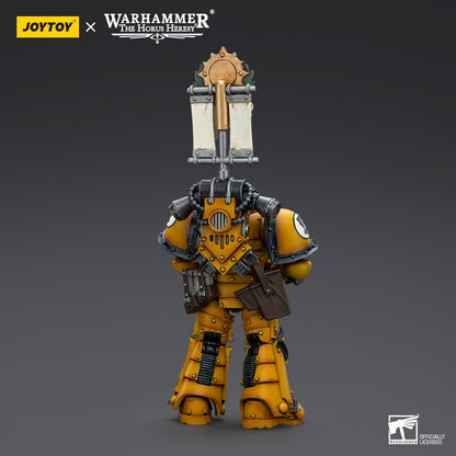 Warhammer Collectibles: 1/18 Scale Imperial Fists Legion MkIII Tactical Squad Sgt with Power Sword